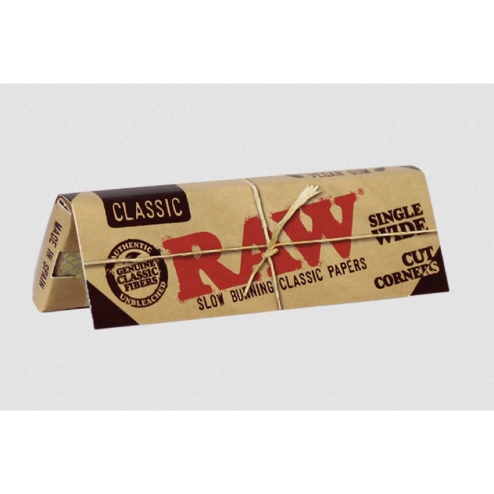 Raw Classic Cut Corners Single Wide Rolling Papers 50CT